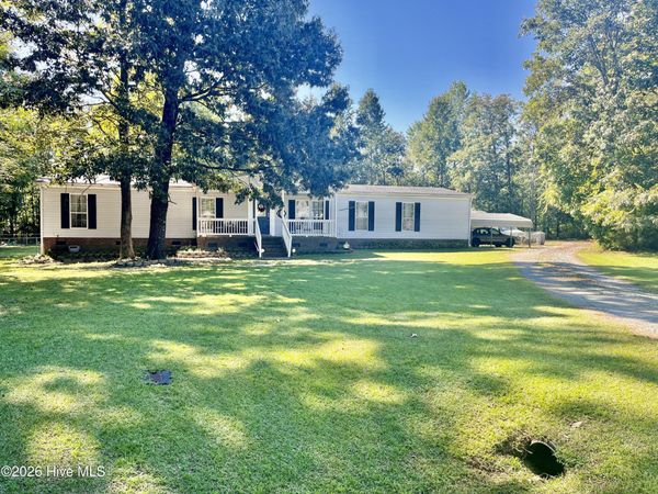 95 Live Oak Court, Kenly, NC 27542