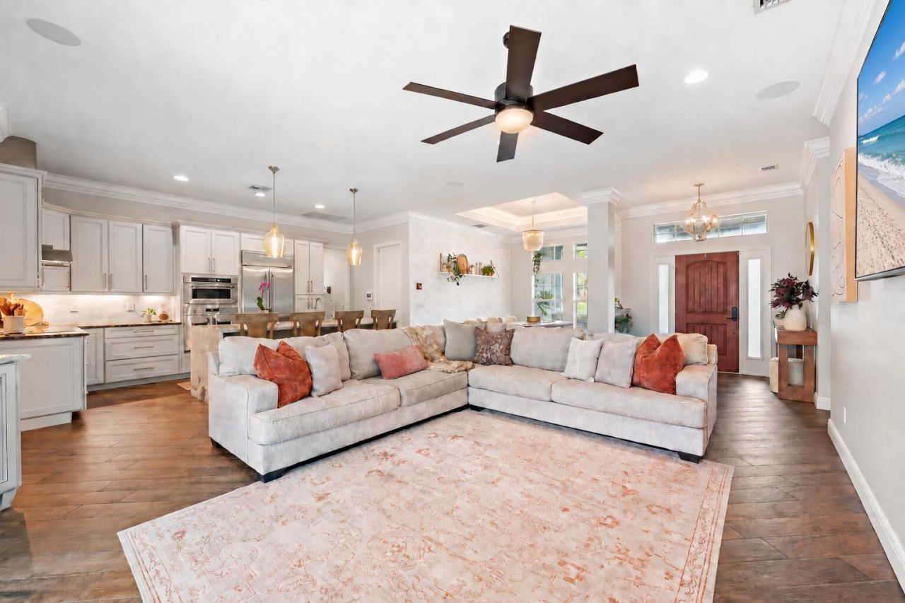 836 SW 34th Terrace, Palm City, FL 34990 Photo