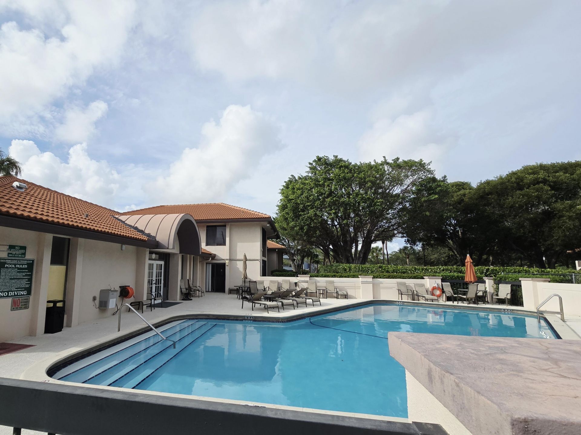 5151 W Club Circle, Unit 202, Boca Raton, FL 33487 Photo