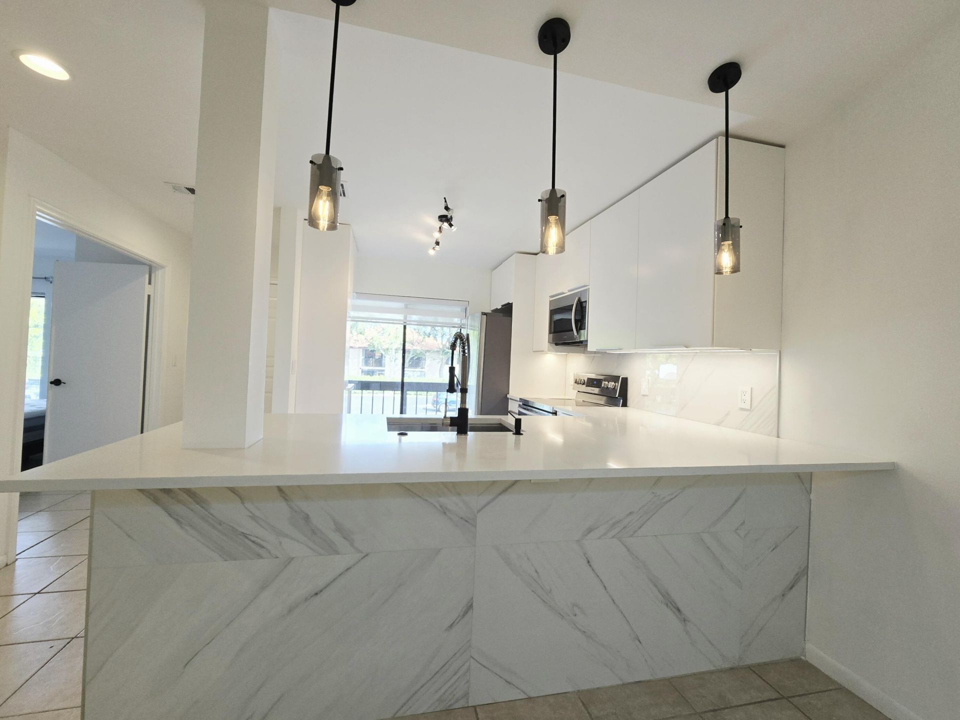 5151 W Club Circle, Unit 202, Boca Raton, FL 33487 Photo