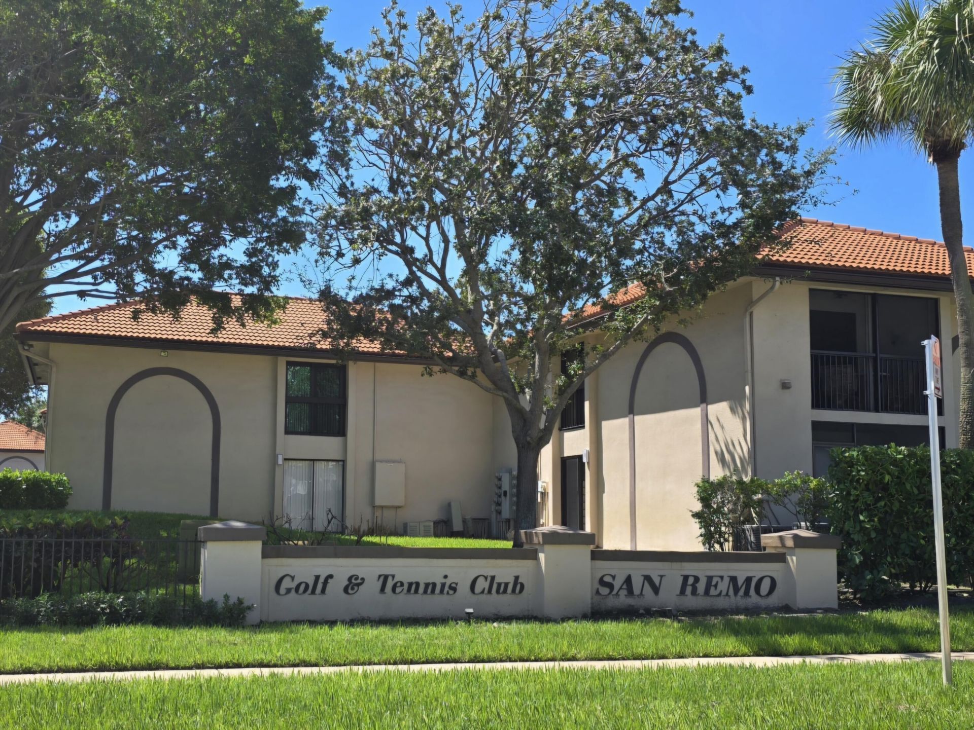 5151 W Club Circle, Unit 202, Boca Raton, FL 33487 Photo