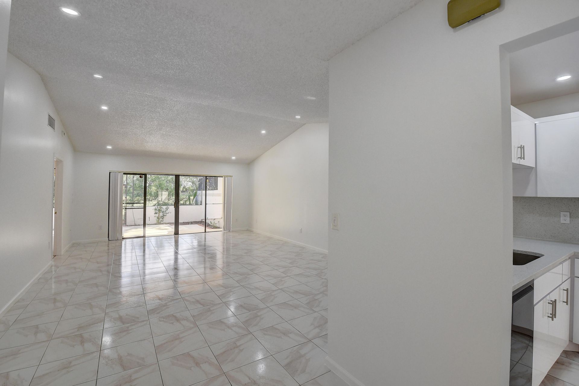 20004 Rima Circle, Boca Raton, FL 33434 Photo