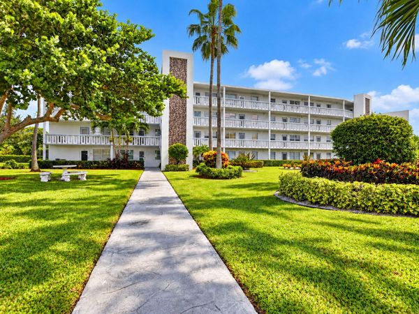 4025 Swansea B, Unit 4025, Deerfield Beach, FL 33442