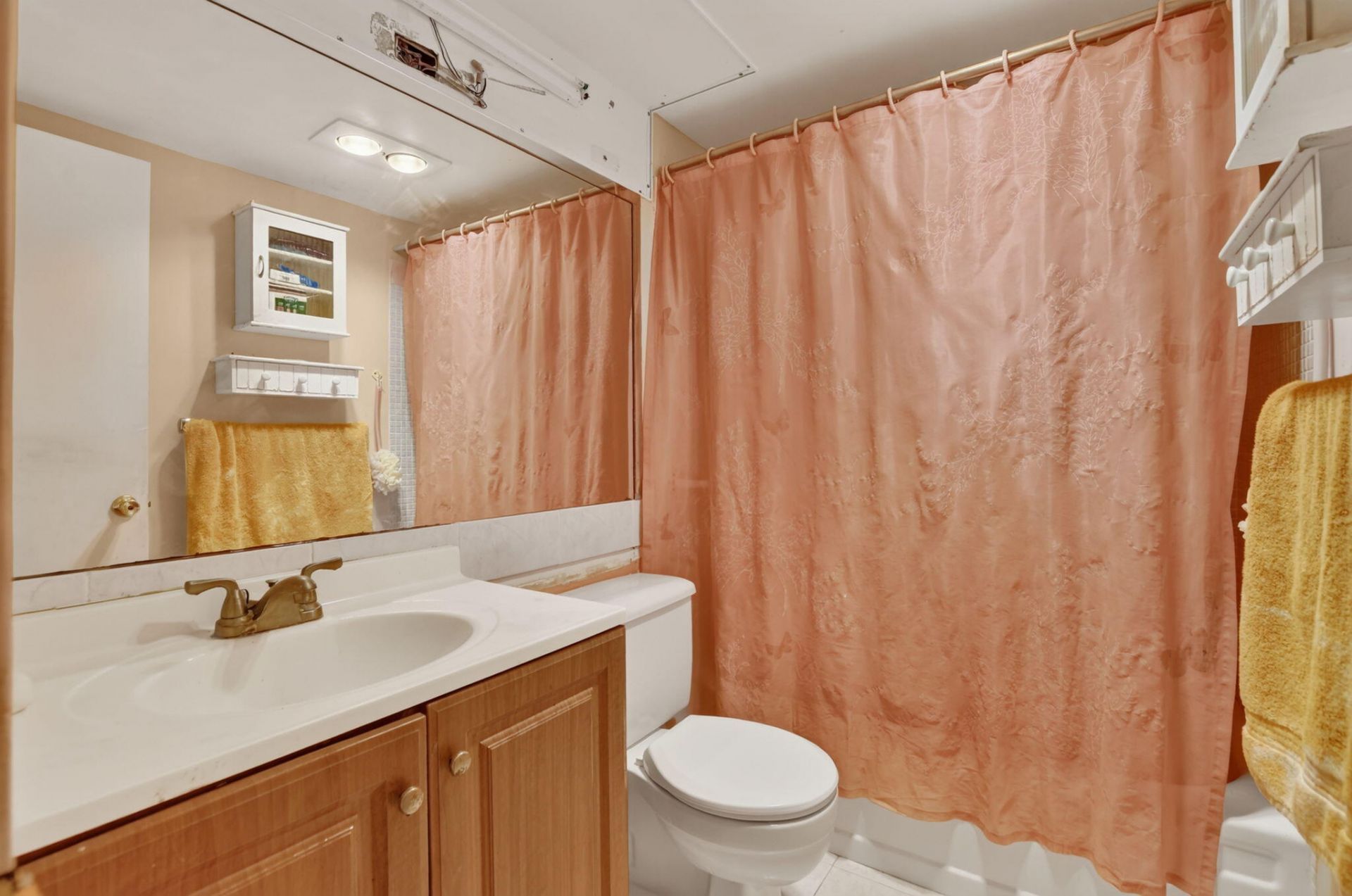 4025 Swansea B, Unit 4025, Deerfield Beach, FL 33442 Photo