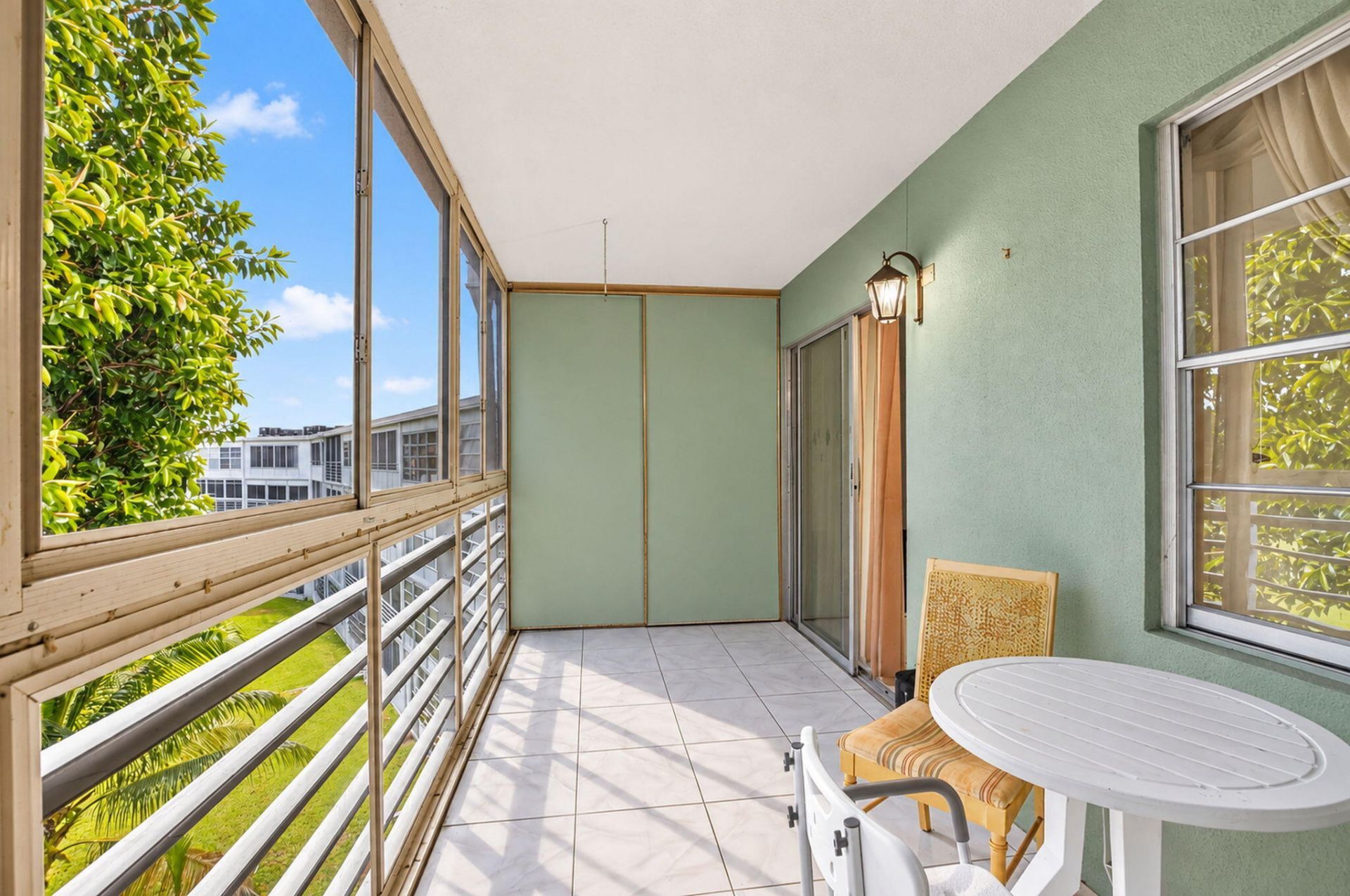 4025 Swansea B, Unit 4025, Deerfield Beach, FL 33442 Photo