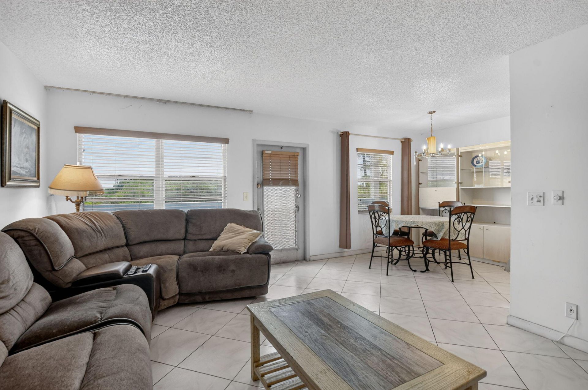 4025 Swansea B, Unit 4025, Deerfield Beach, FL 33442 Photo