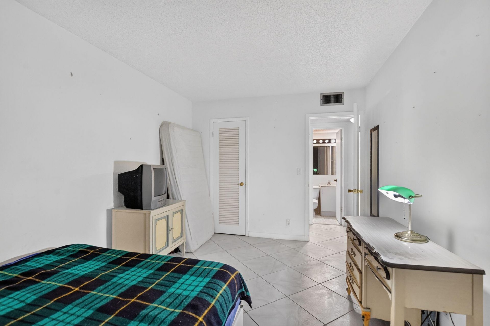 4025 Swansea B, Unit 4025, Deerfield Beach, FL 33442 Photo