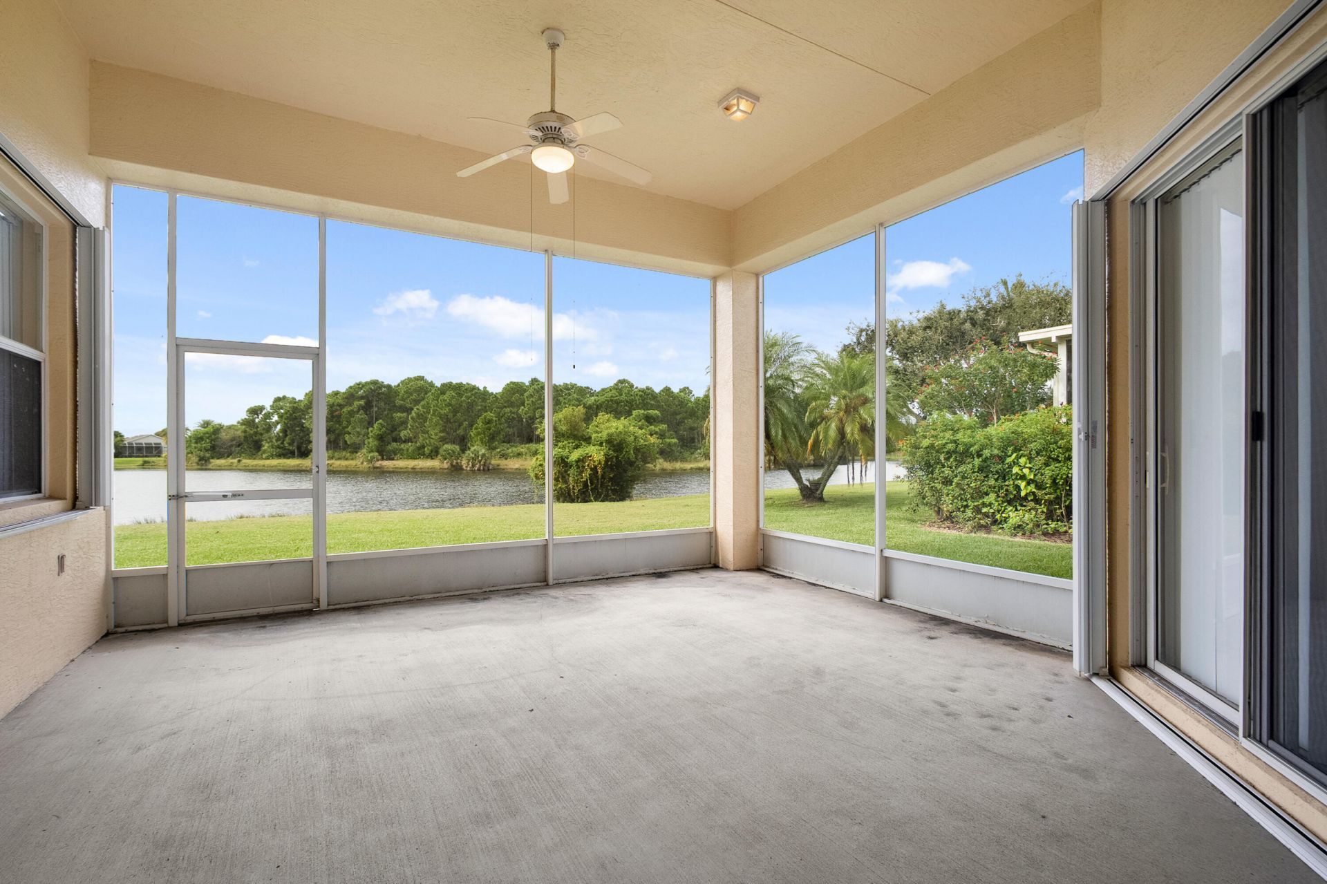 633 SW Long Key Court, Port Saint Lucie, FL 34986 Photo