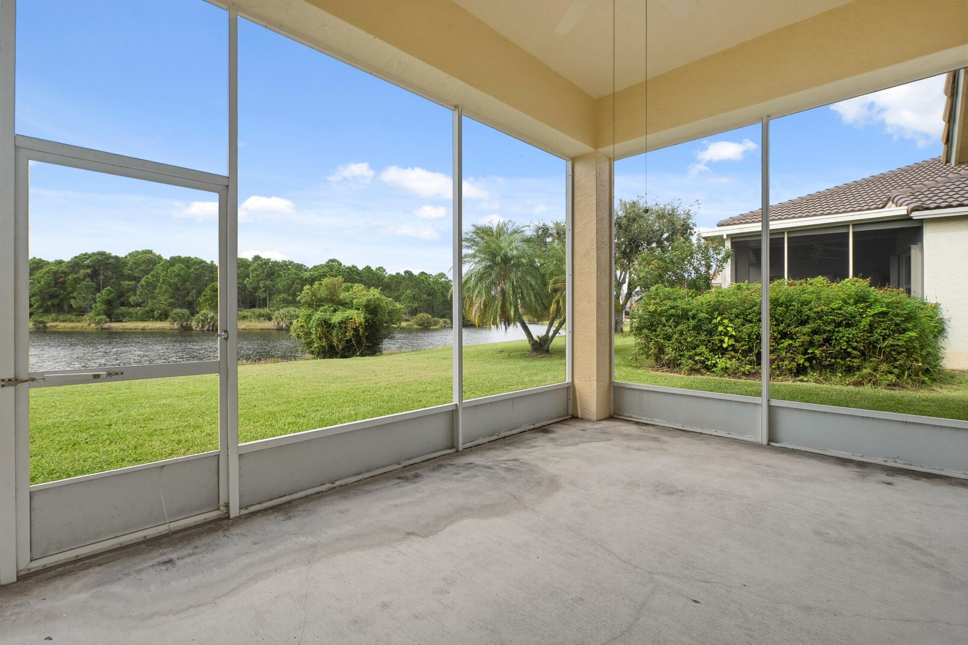 633 SW Long Key Court, Port Saint Lucie, FL 34986 Photo