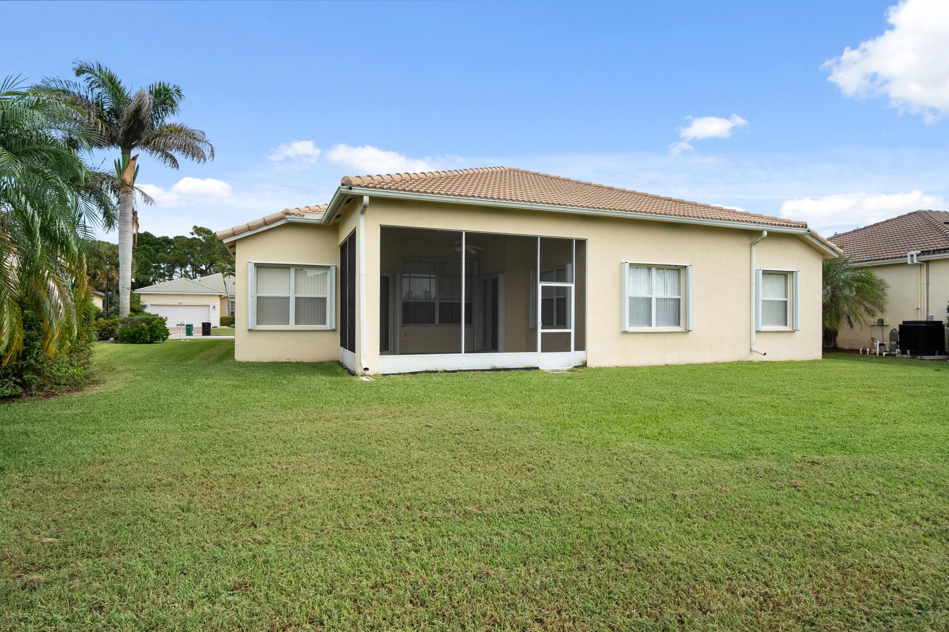 633 SW Long Key Court, Port Saint Lucie, FL 34986 Photo