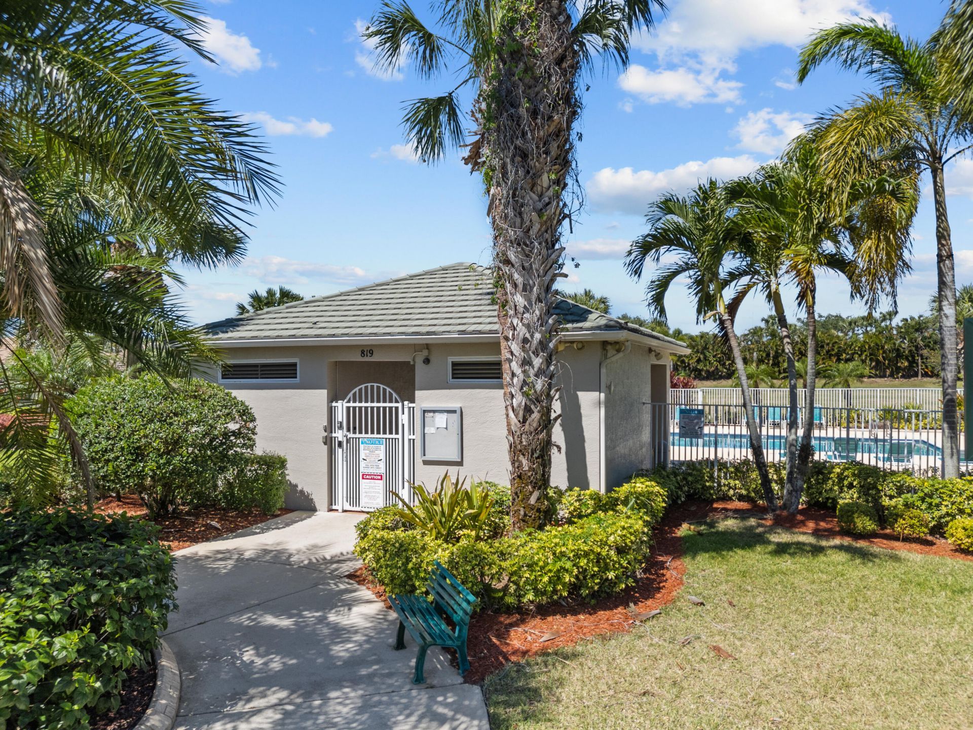 633 SW Long Key Court, Port Saint Lucie, FL 34986 Photo