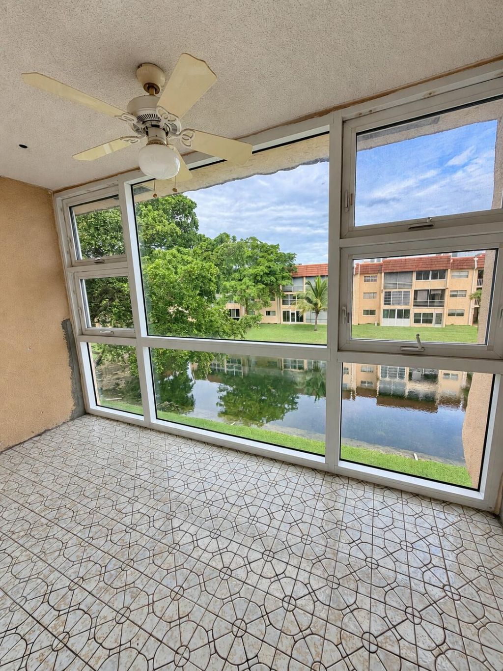 2800 N Pine Island Road, Unit 312, Sunrise, FL 33322 Photo
