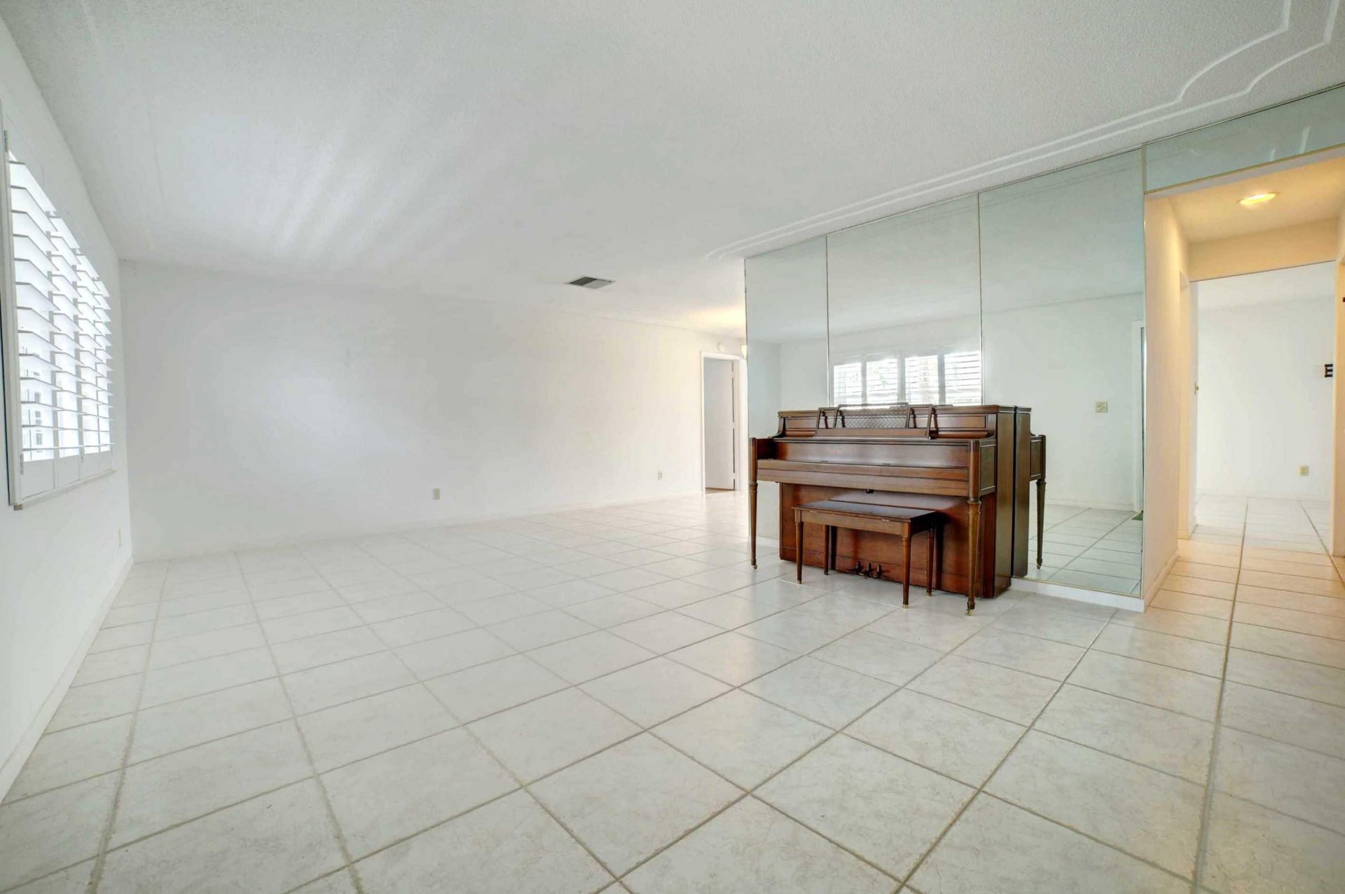 910 SW 7th Avenue, Boynton Beach, FL 33426 Photo