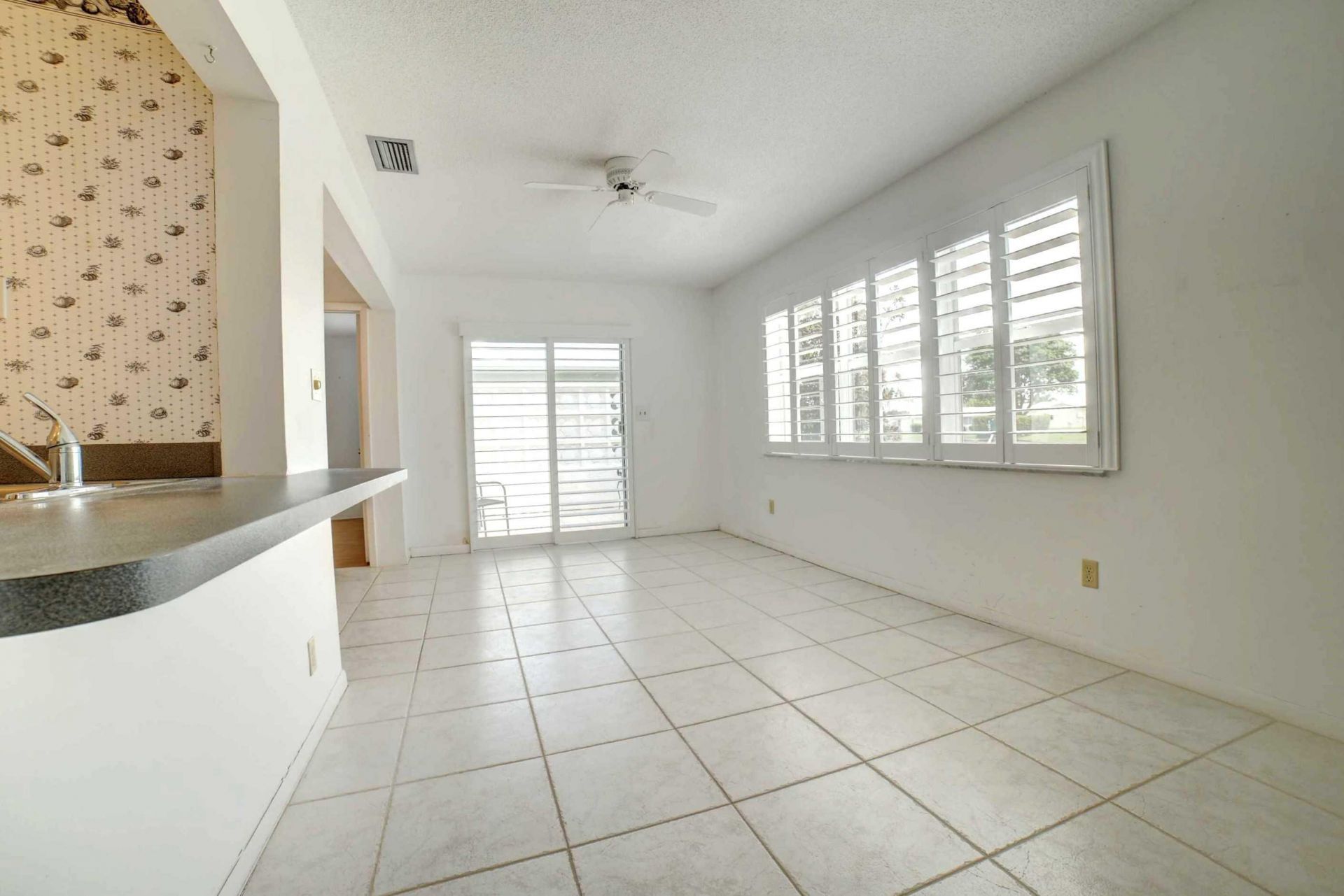 910 SW 7th Avenue, Boynton Beach, FL 33426 Photo