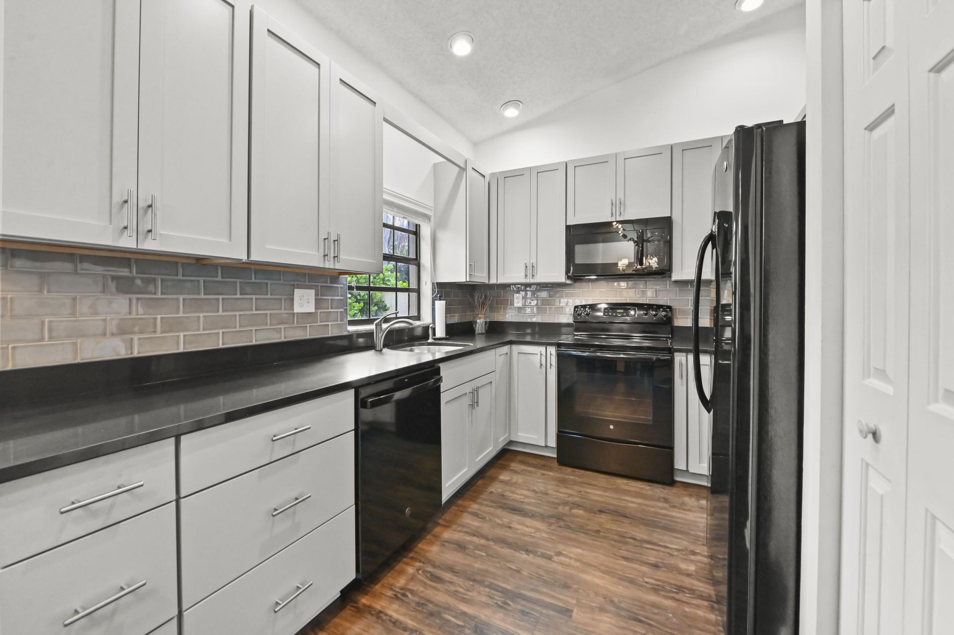 2055 NW 15th Place, Delray Beach, FL 33445 Photo