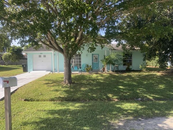 1010 SE Euclid Lane, Port St. Lucie, FL 34983
