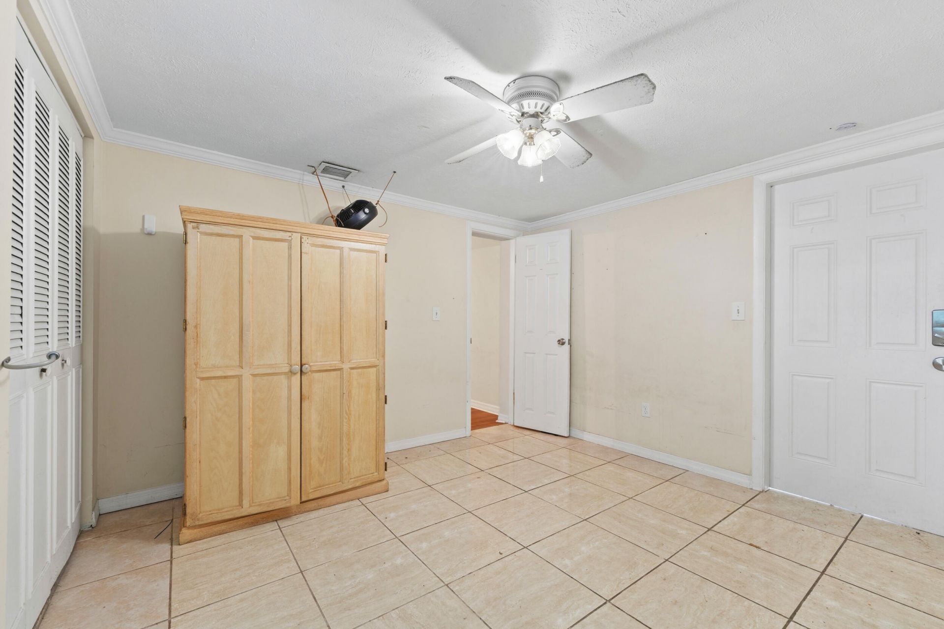 1010 SE Euclid Lane, Port Saint Lucie, FL 34983 Photo