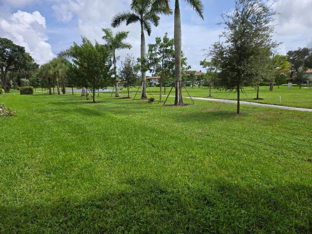 5700 Queen Palm Court, Unit B, Delray Beach, FL 33484 Photo