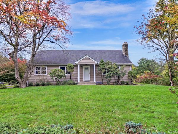 10 Horseshoe Road, Mount Kisco, NY 10549