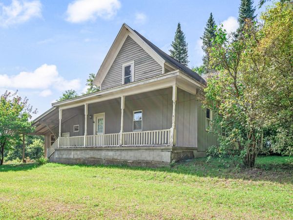 14864 Mackinaw Trail, Leroy, MI 49655