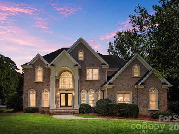 4224 Mountain Cove Drive , Charlotte, NC 28216