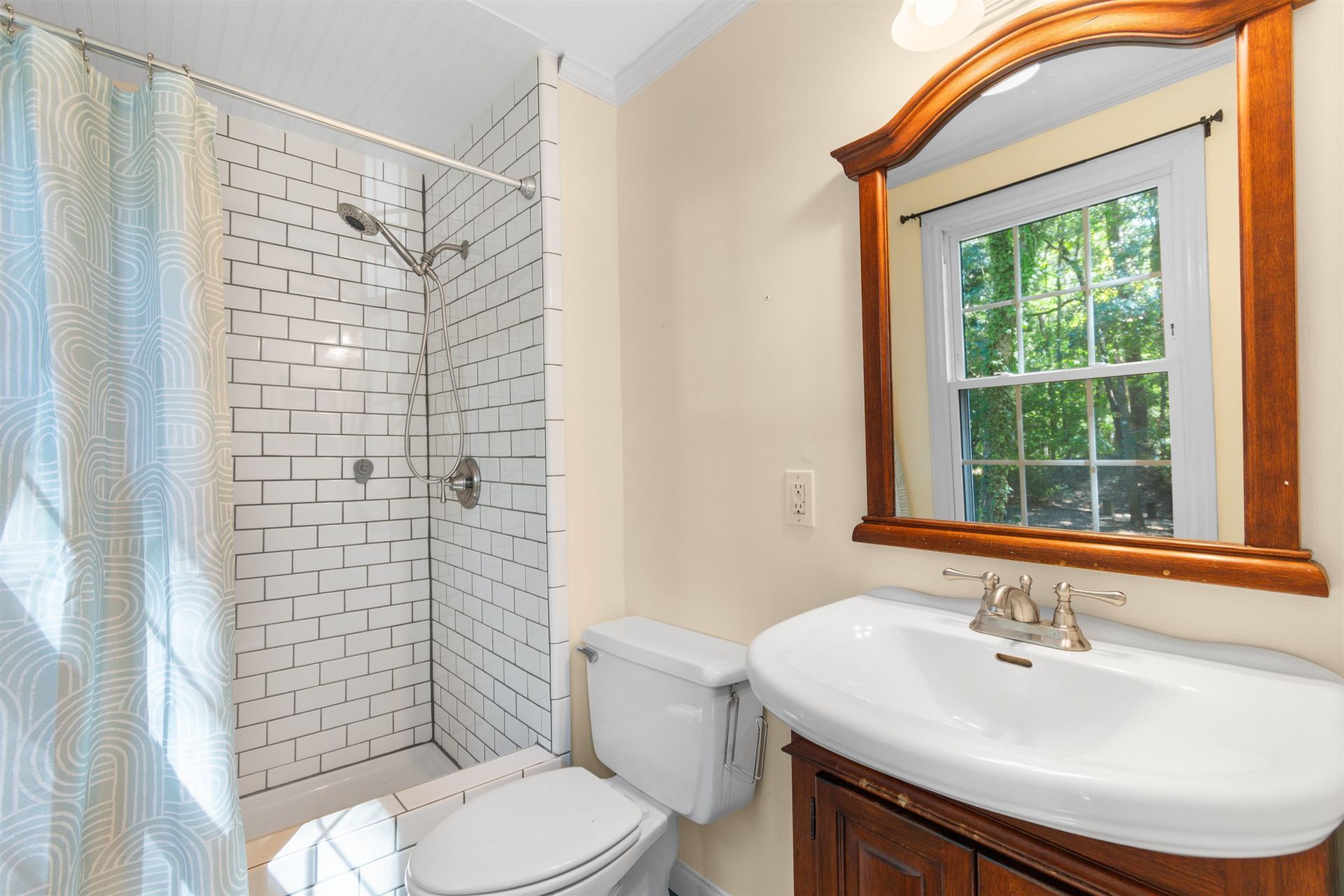378 Belle Isle Rd. Photo 23