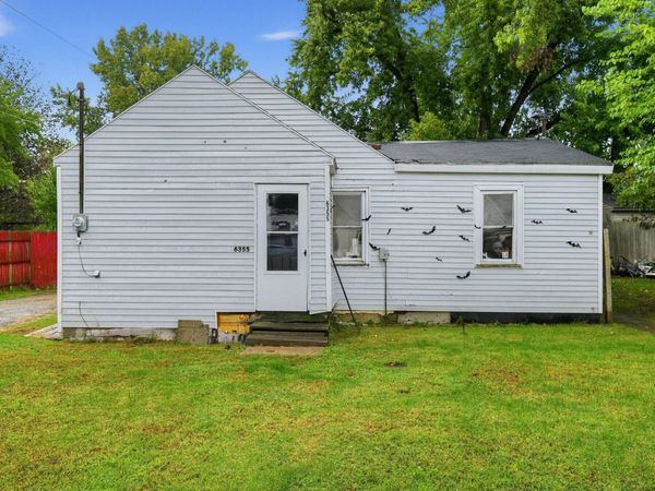 6355 E Ivy Court, Eau Claire, MI 49111