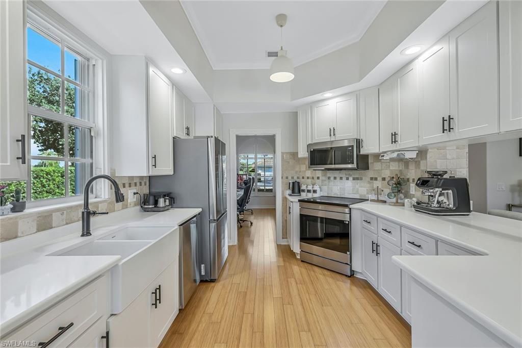 3701 Whidbey Way, Naples, FL 34119 Photo