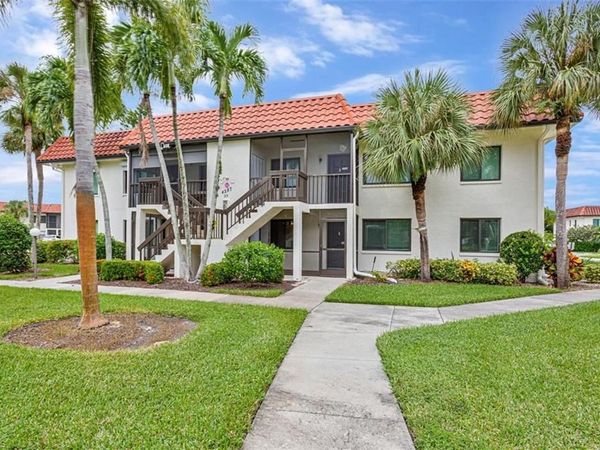 4287 27th CT SW, Unit 102, NAPLES, FL 34116