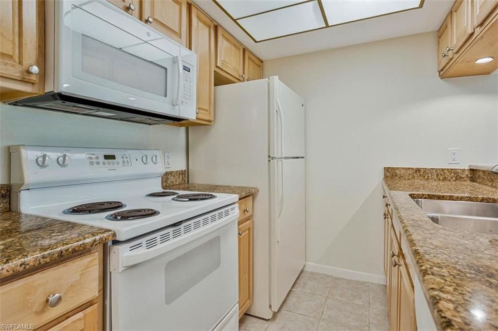 4287 27th Ct Sw, Unit 102, Naples, FL 34116 Photo
