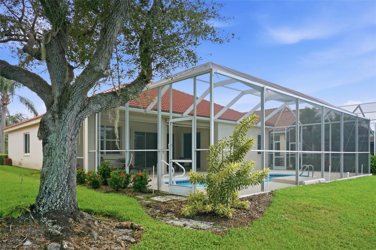 5153 Highbury Circle, Sarasota, FL 34238 Photo