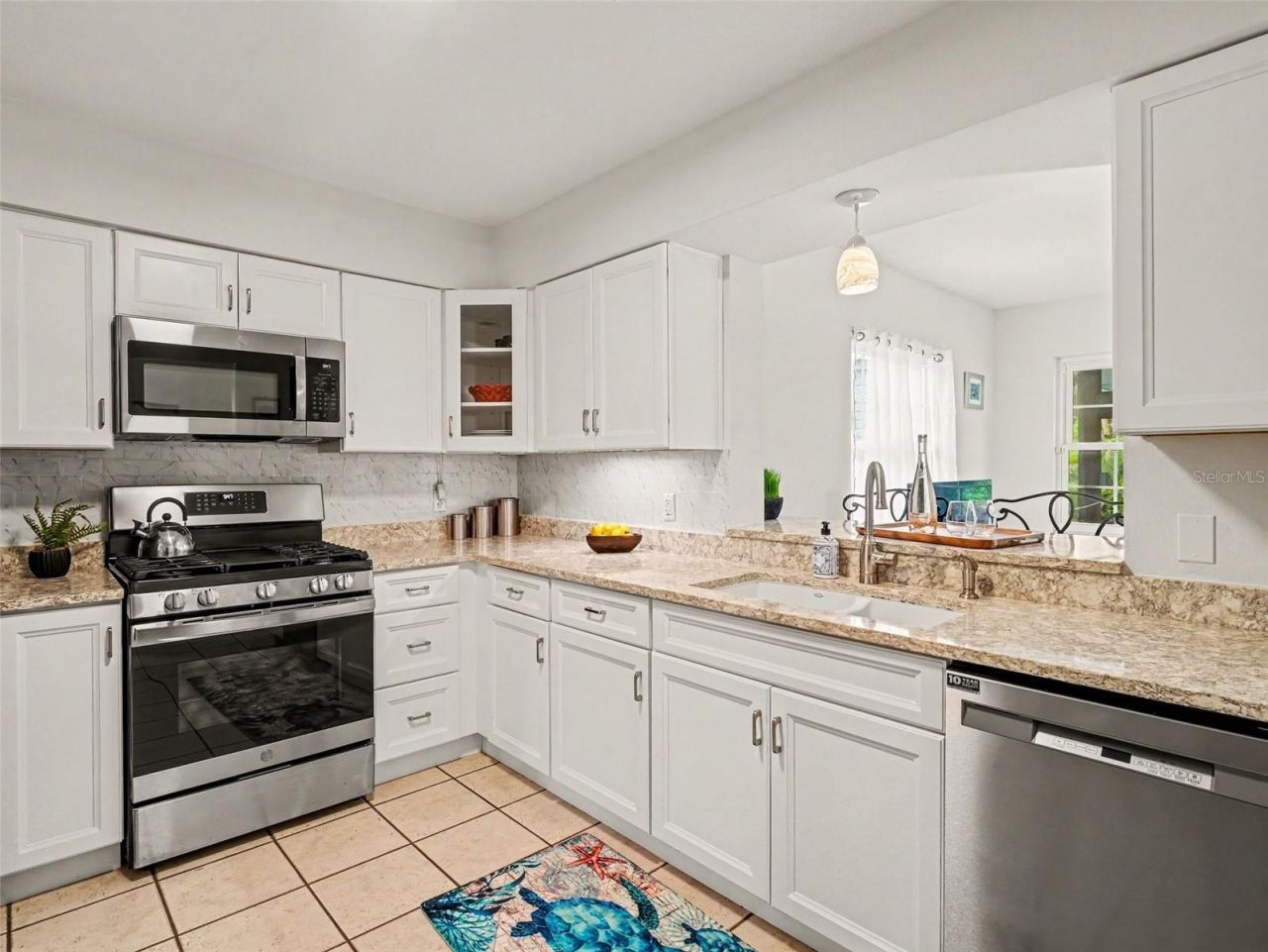 1110 De Narvaez Avenue, Bradenton, FL 34209 Photo
