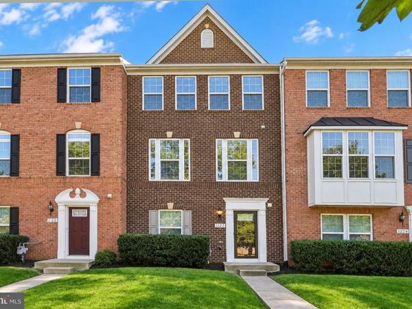 1122 OAKWOOD STREET , FREDERICKSBURG, VA 22401