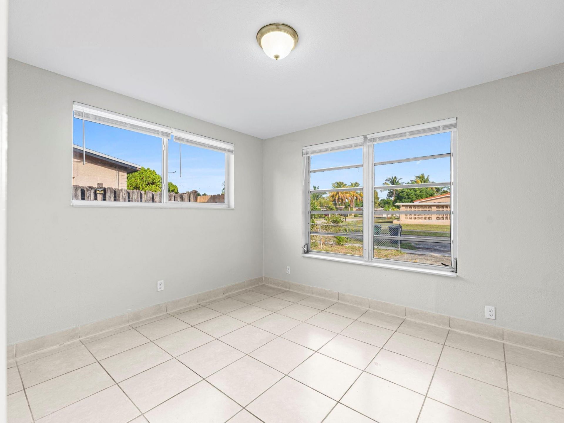 21200 NE 12th Court, Miami, FL 33179 Photo