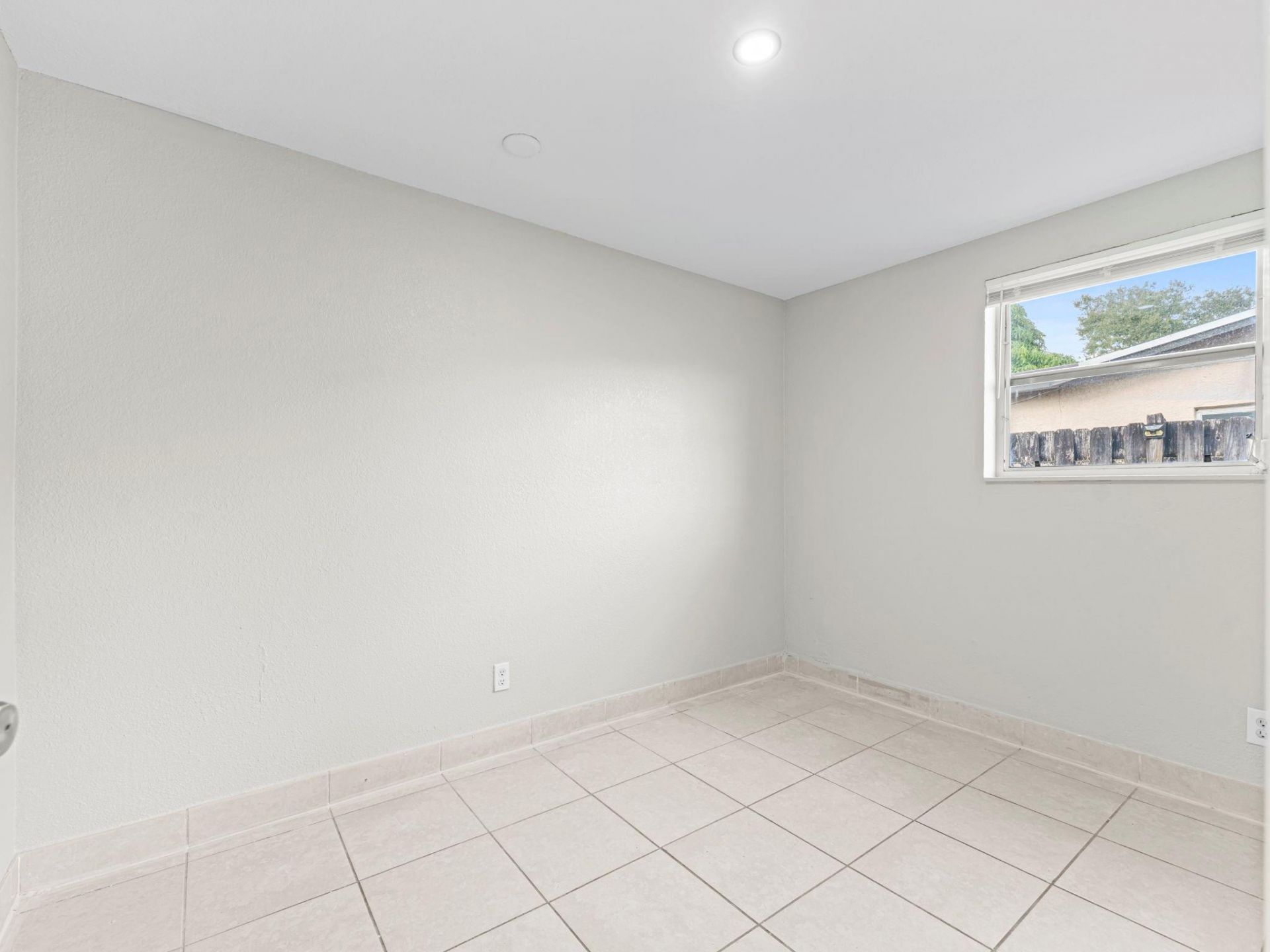 21200 NE 12th Court, Miami, FL 33179 Photo