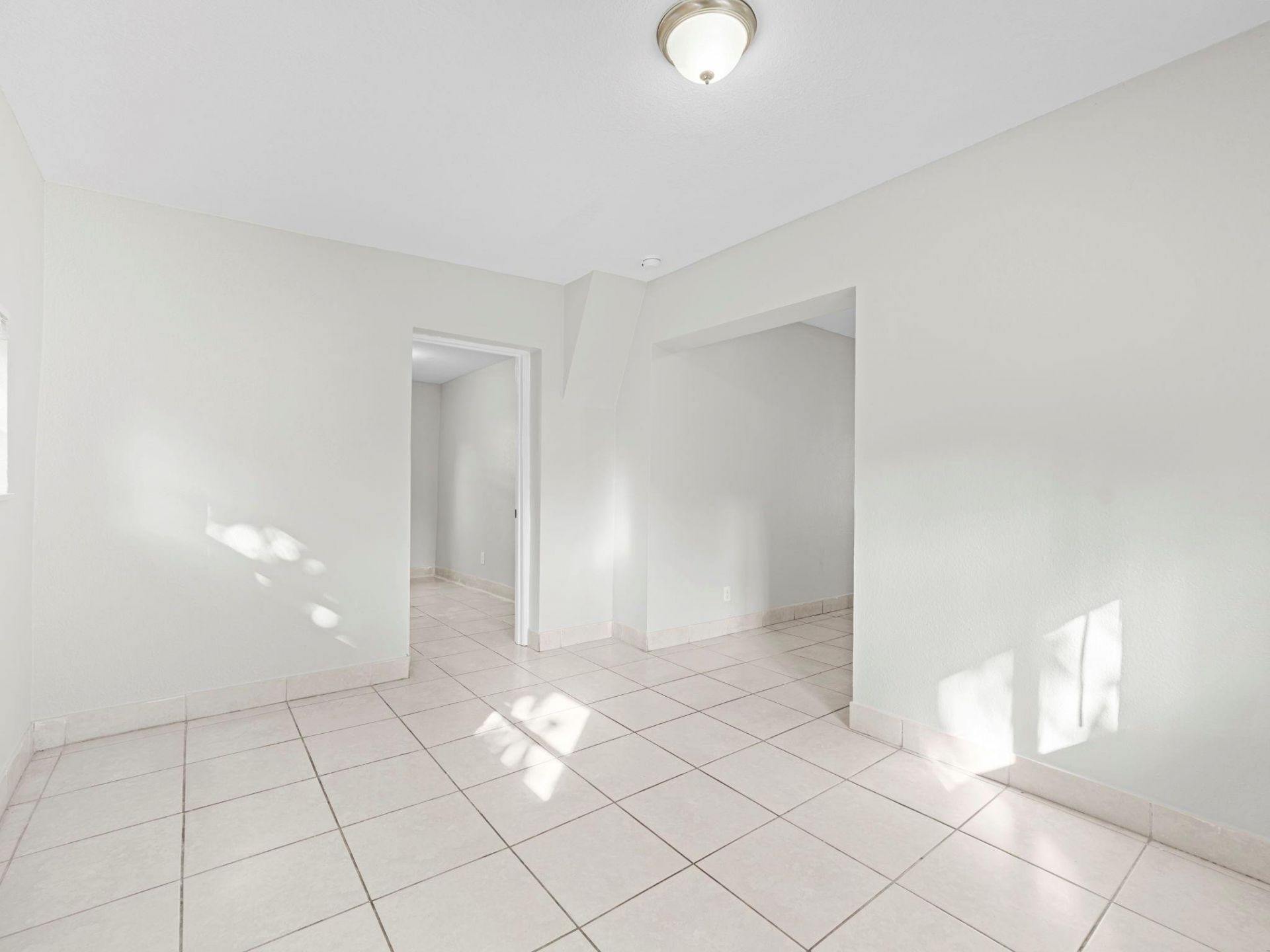 21200 NE 12th Court, Miami, FL 33179 Photo