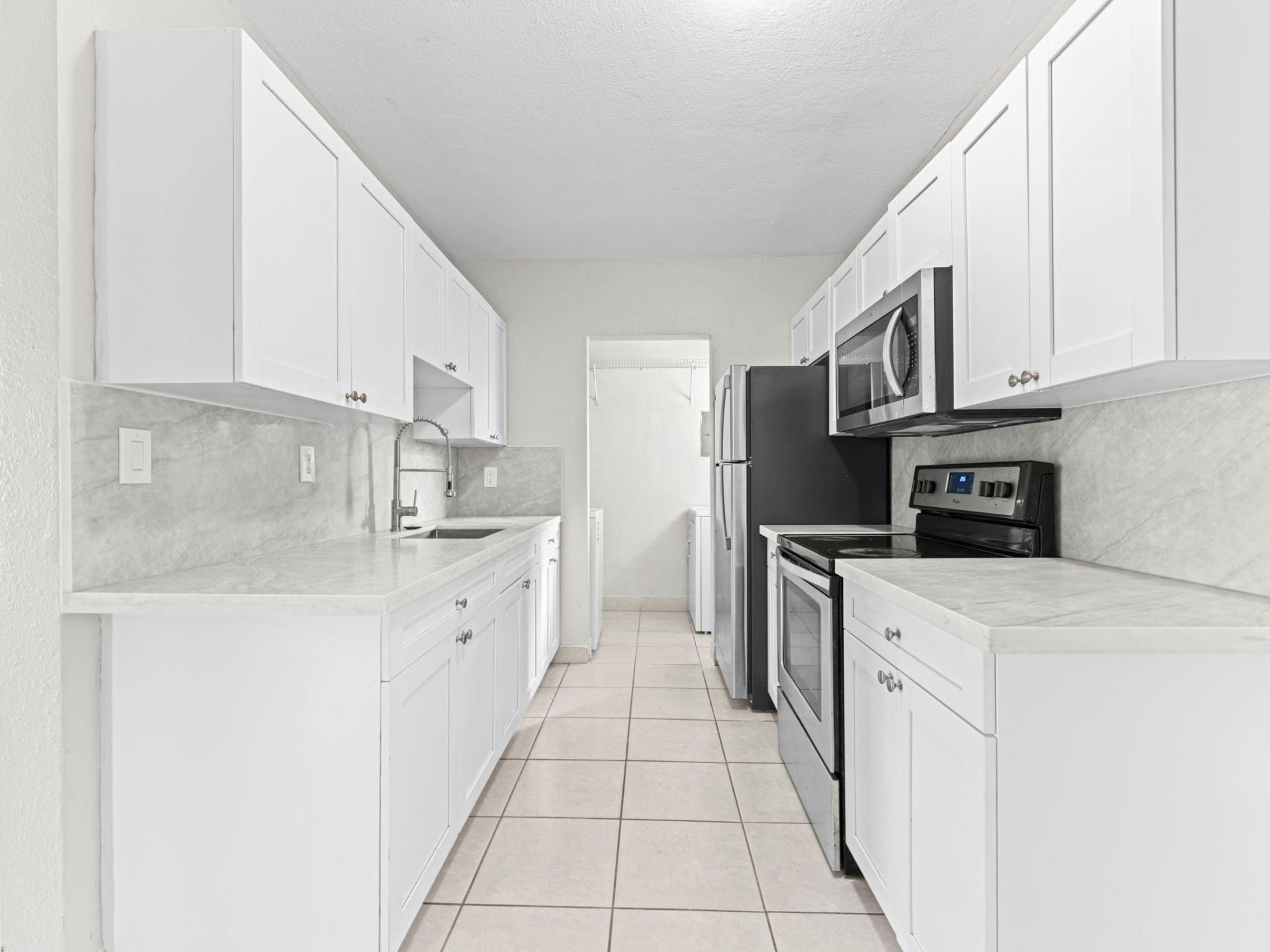 21200 NE 12th Court, Miami, FL 33179 Photo