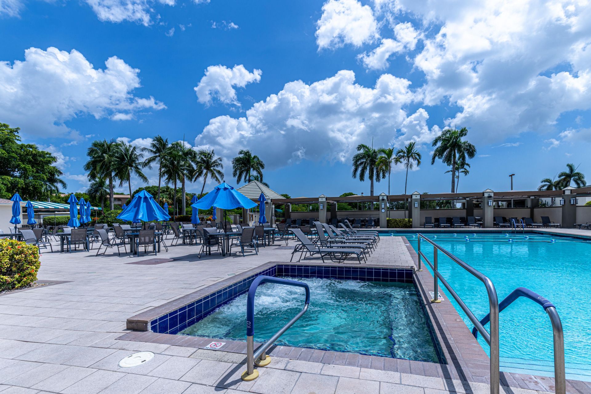2905 Victoria Place, Unit J3, Coconut Creek, FL 33066 Photo