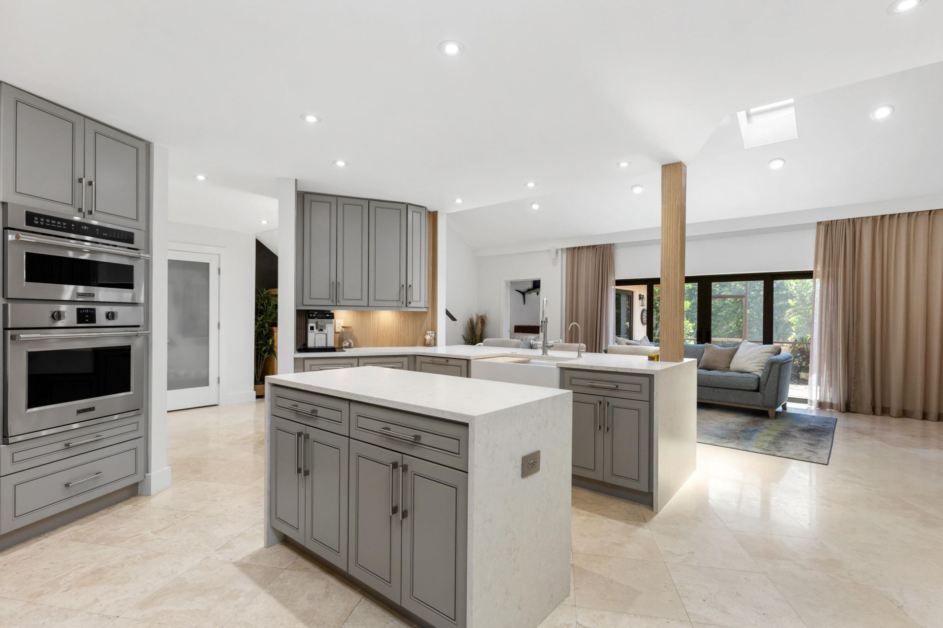 23342 Water Circle, Boca Raton, FL 33486 Photo