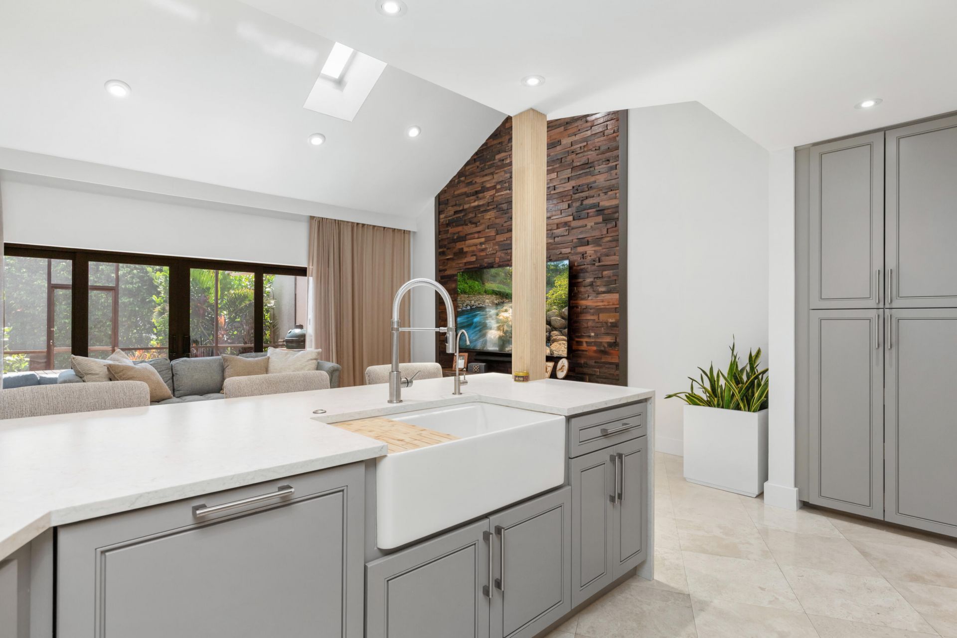 23342 Water Circle, Boca Raton, FL 33486 Photo