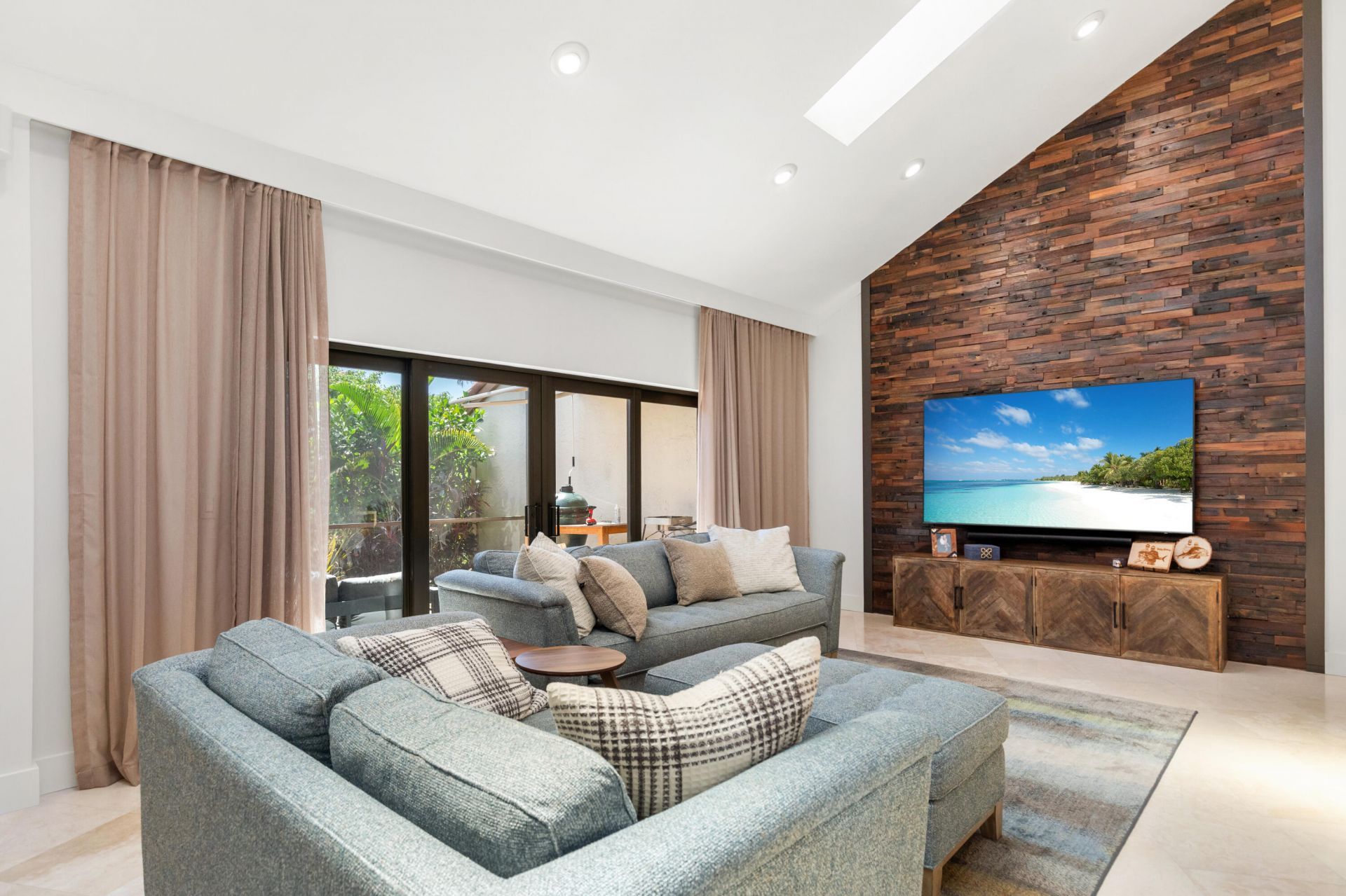 23342 Water Circle, Boca Raton, FL 33486 Photo