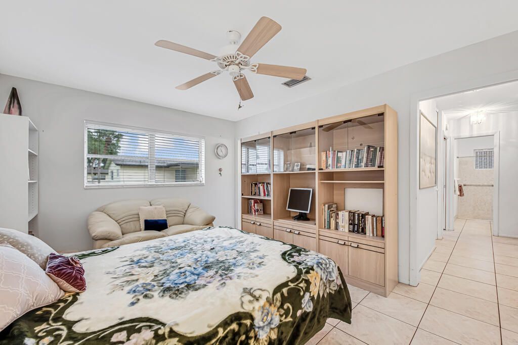 2857 W Ashley Drive W, Unit A, West Palm Beach, FL 33415 Photo