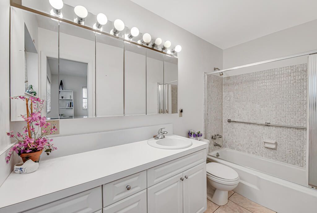 2857 W Ashley Drive W, Unit A, West Palm Beach, FL 33415 Photo