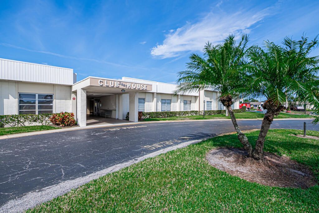 2857 W Ashley Drive W, Unit A, West Palm Beach, FL 33415 Photo