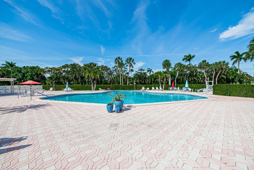 2857 W Ashley Drive W, Unit A, West Palm Beach, FL 33415 Photo