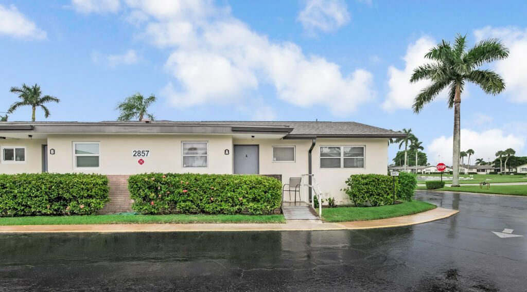 2857 W Ashley Drive W, Unit A, West Palm Beach, FL 33415 Photo