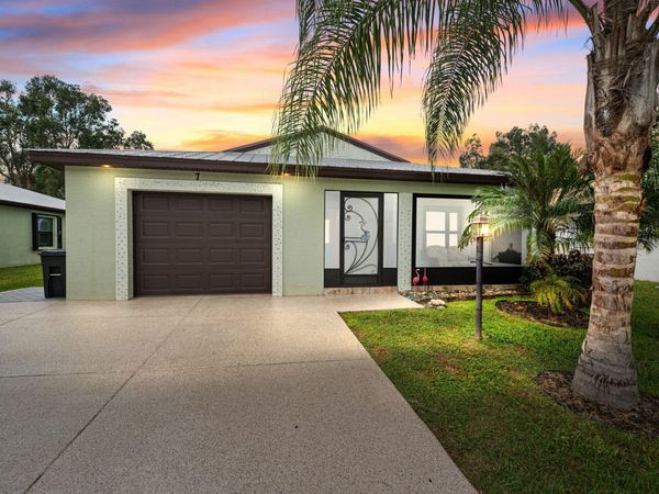 7 MEDITERRANEAN Boulevard E, Port St. Lucie, FL 34952