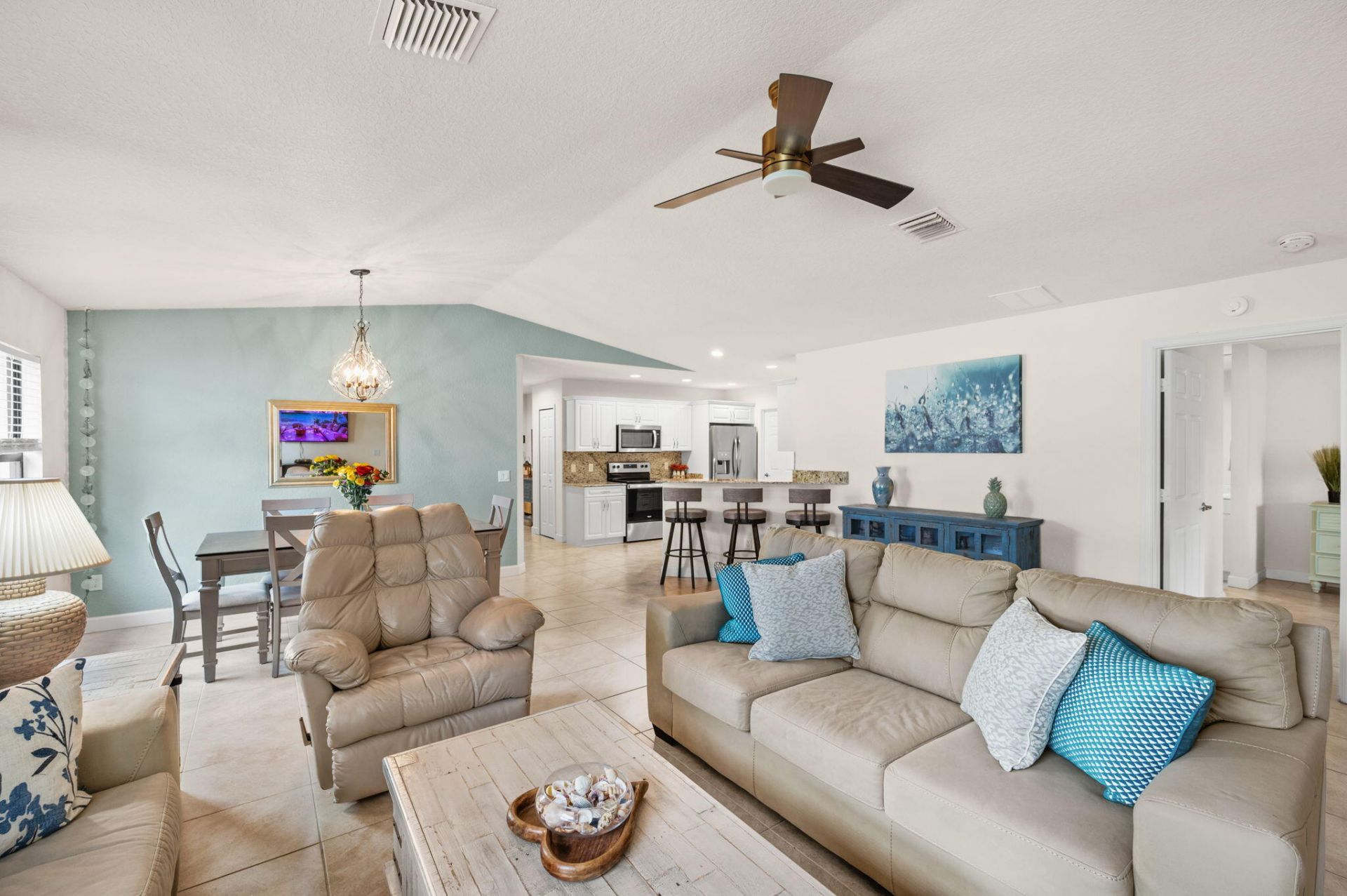 7 Mediterranean Boulevard E, Port Saint Lucie, FL 34952 Photo