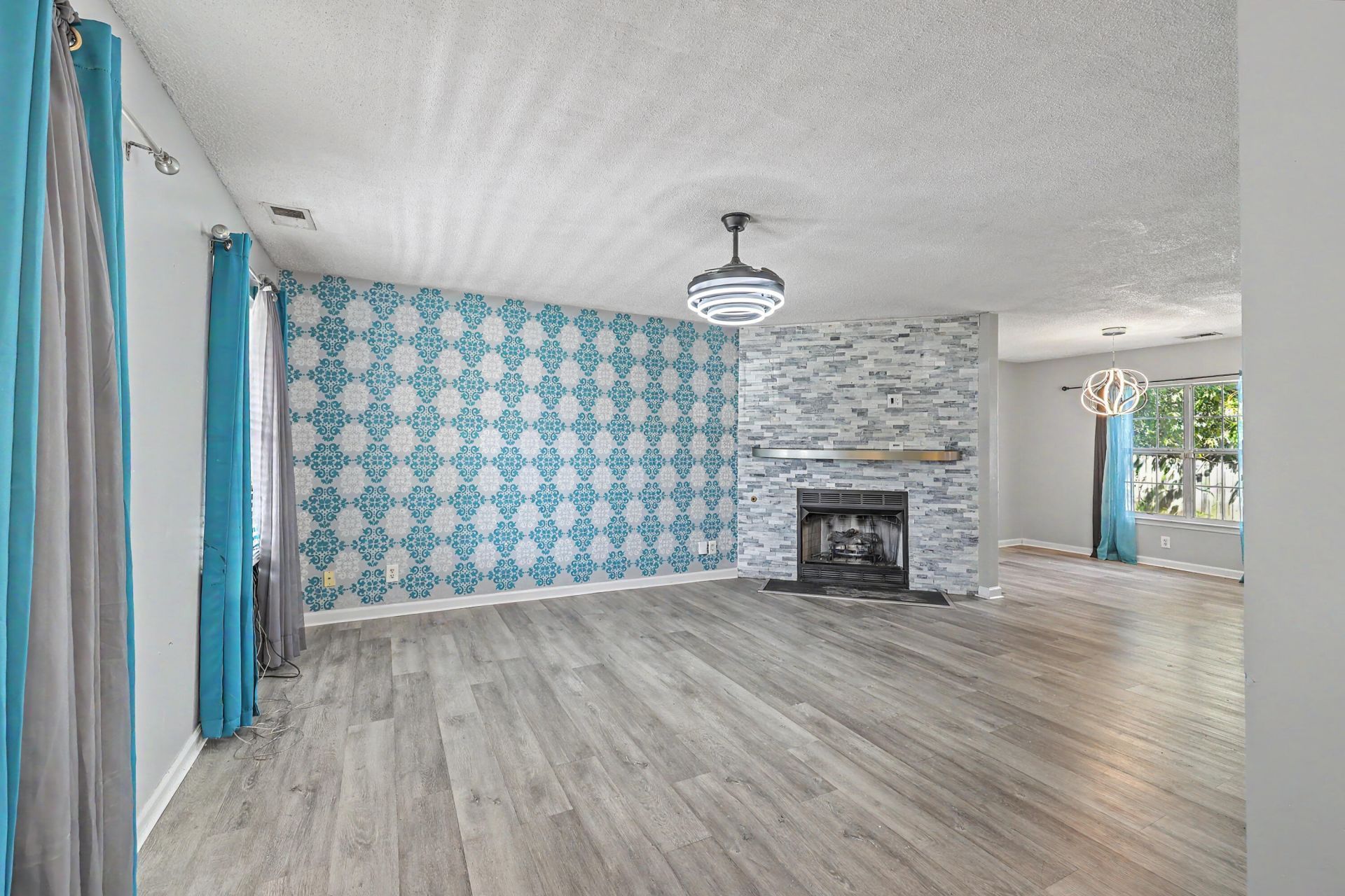 100 Penzance Boulevard Photo 12