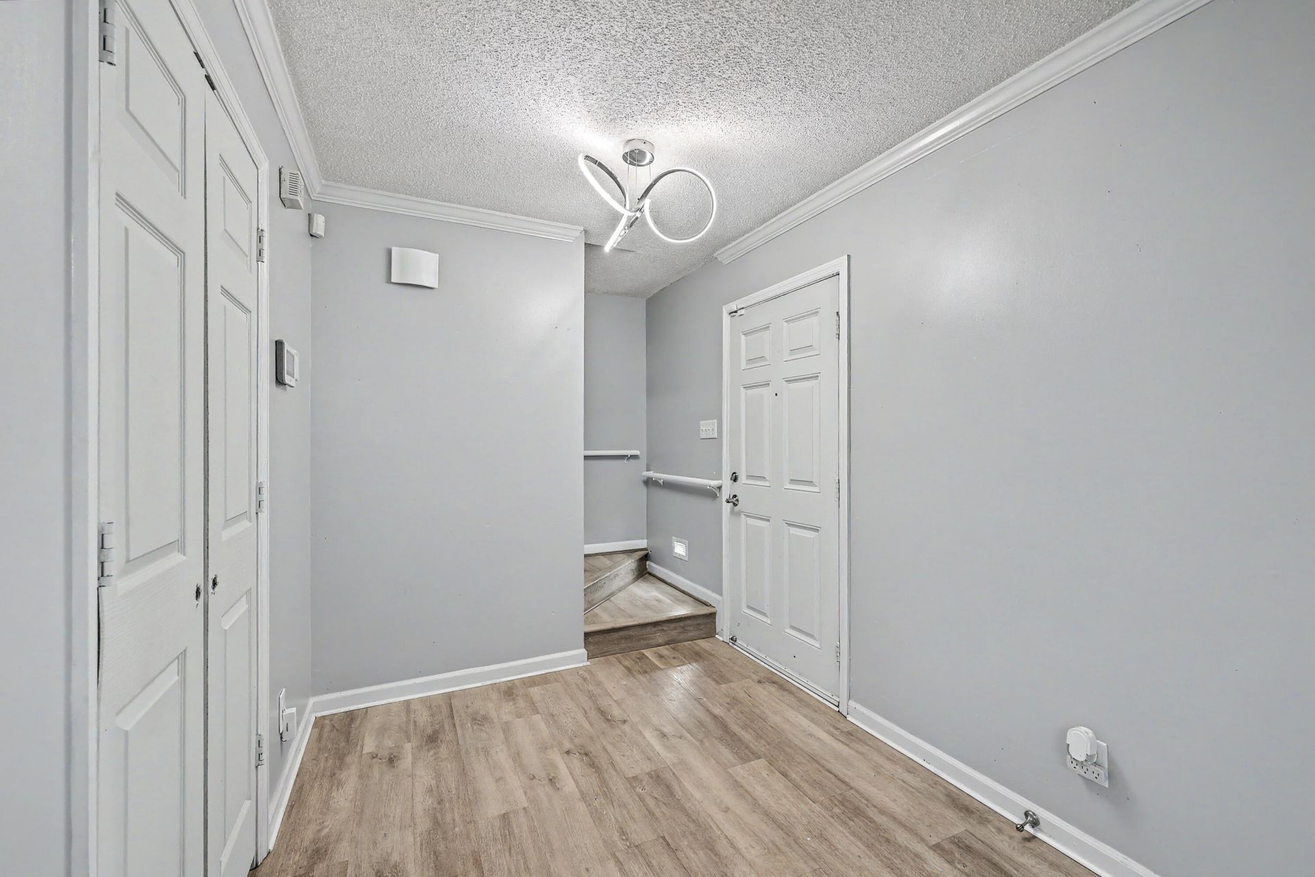 100 Penzance Boulevard Photo 30